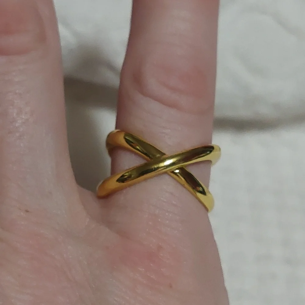 Infinity Ring - Picture 2 of 3